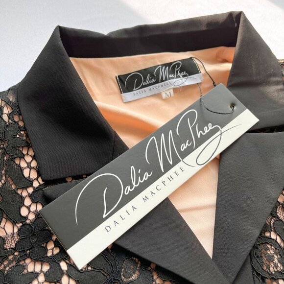 NWT DALIA MACPHEE BLACK LACE BELTED PENCIL DRESS STYLE D1719 - M - Picture 9 of 14